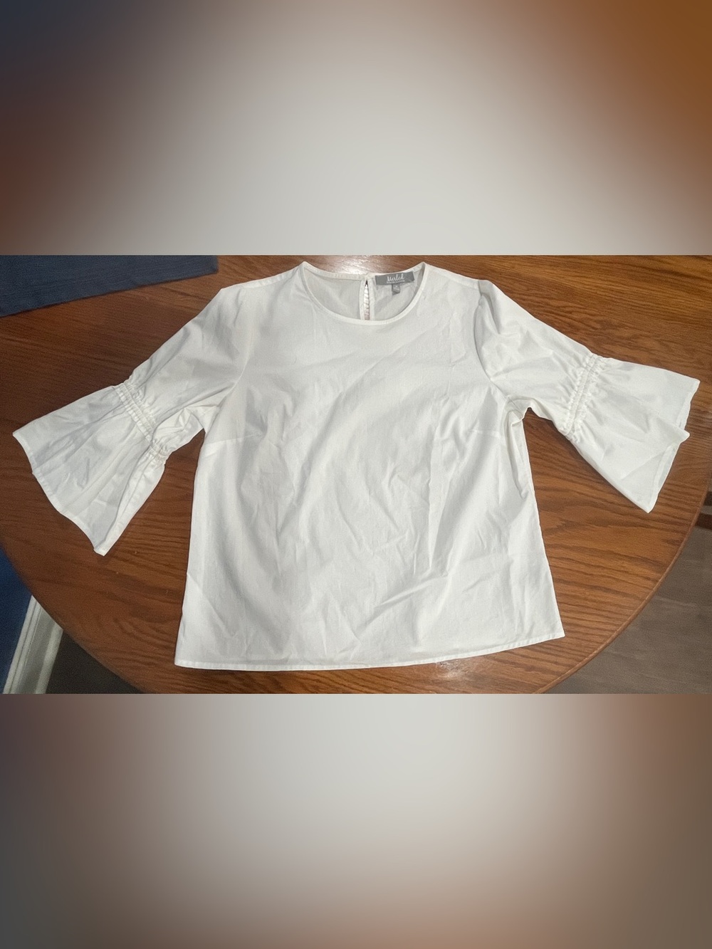 Marled Womens Bell Sleeve
Poplin Top